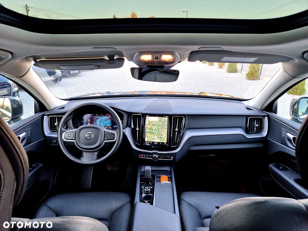 Volvo XC 60 T6 AWD Recharge Geartronic Inscription Expression - 9