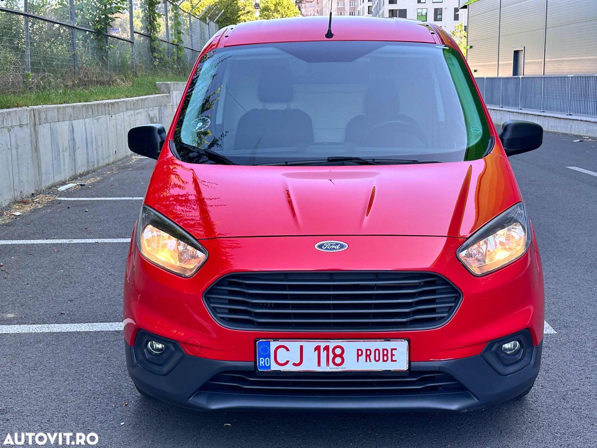 Ford Transit Courier - 5