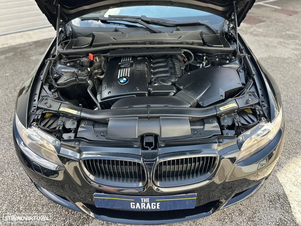 BMW 330 i Auto - 6