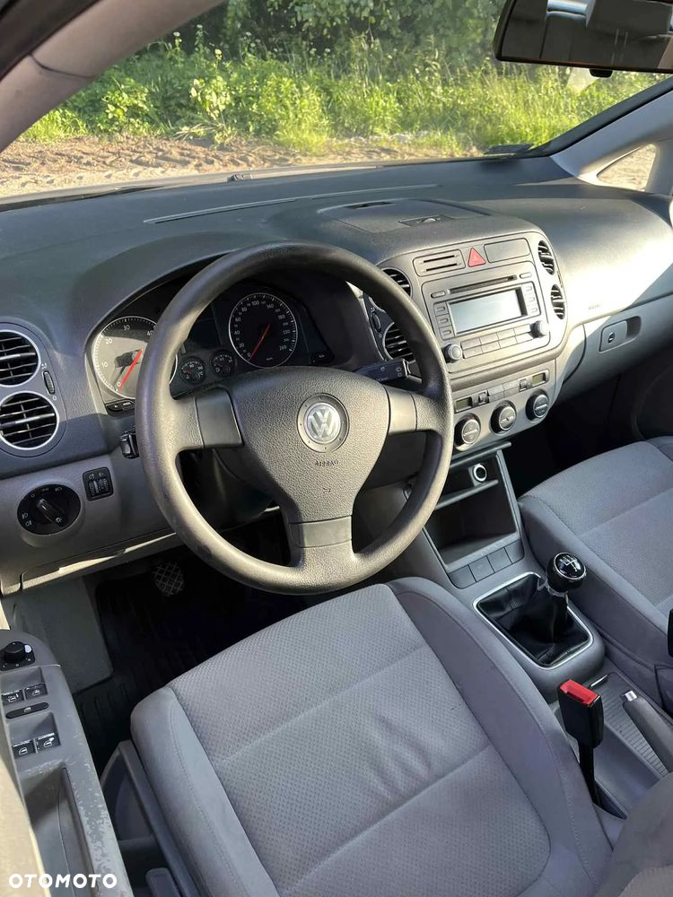 Volkswagen Golf Plus 1.9 TDI Comfortline - 9