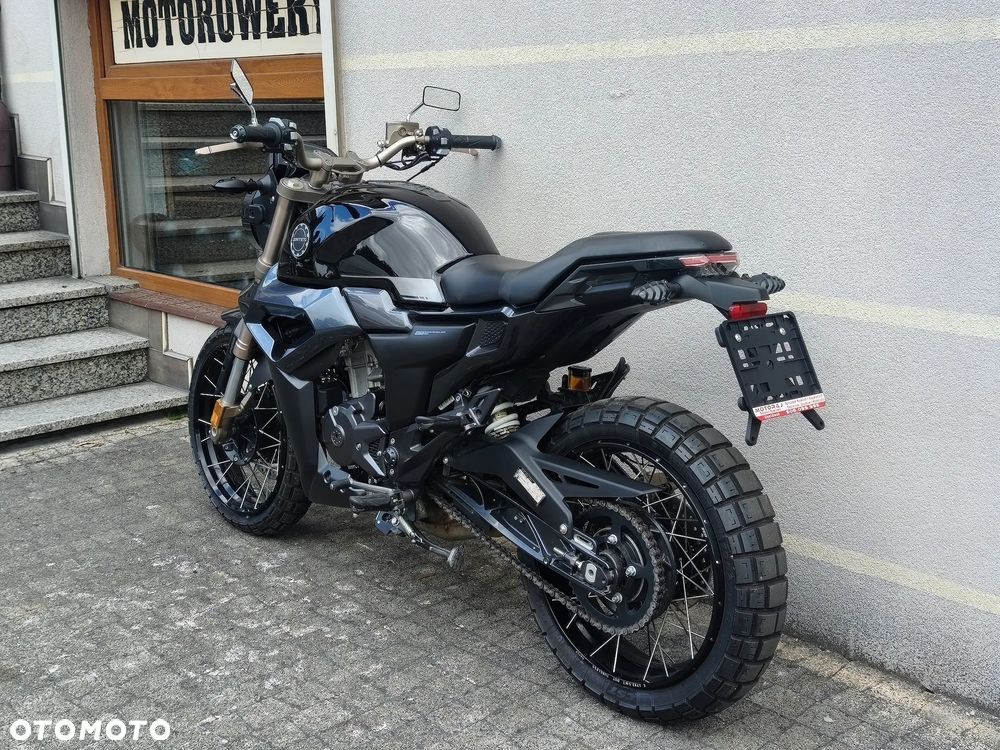 Zontes 125 G1 Spoke - 13