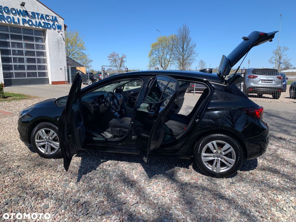 Opel Astra - 37