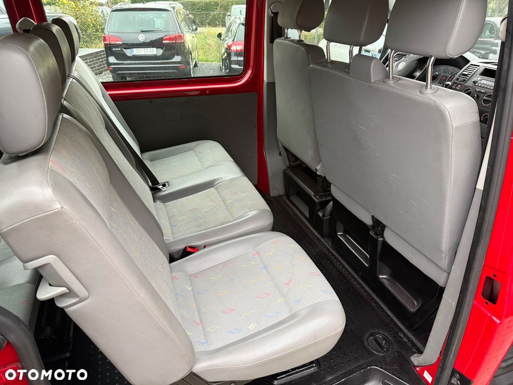 Volkswagen Transporter - 32