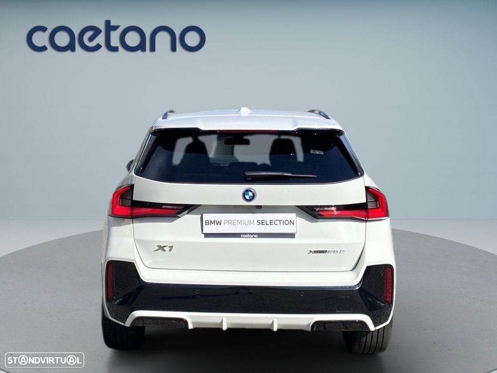 BMW X1 xDrive25e Pack Desportivo M - 21