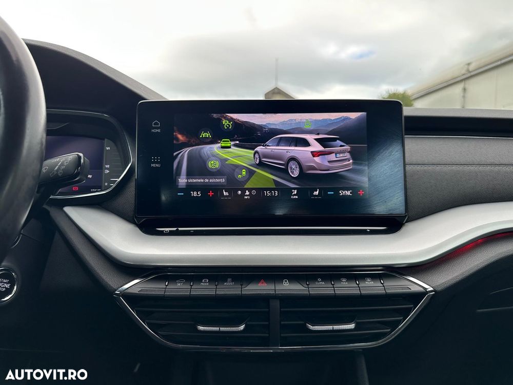 Skoda Octavia Combi 2.0 TDI DSG First Edition - 26