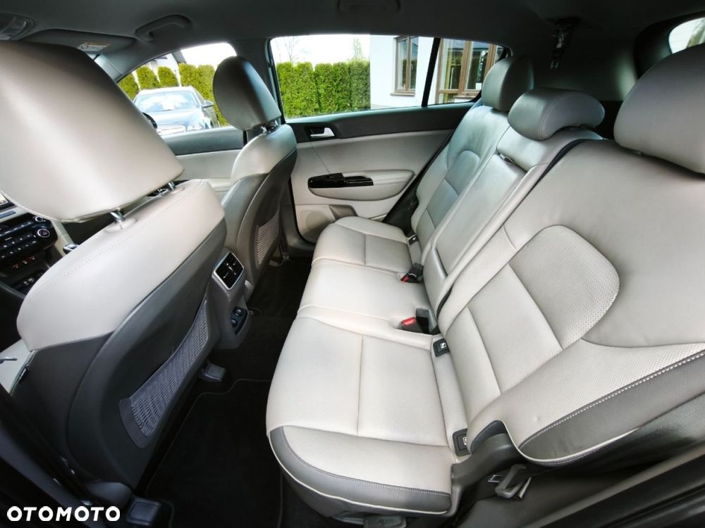 Kia Sportage - 18