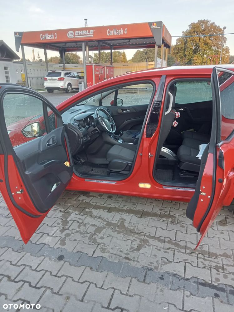 Opel Meriva 1.4 T Essentia - 39