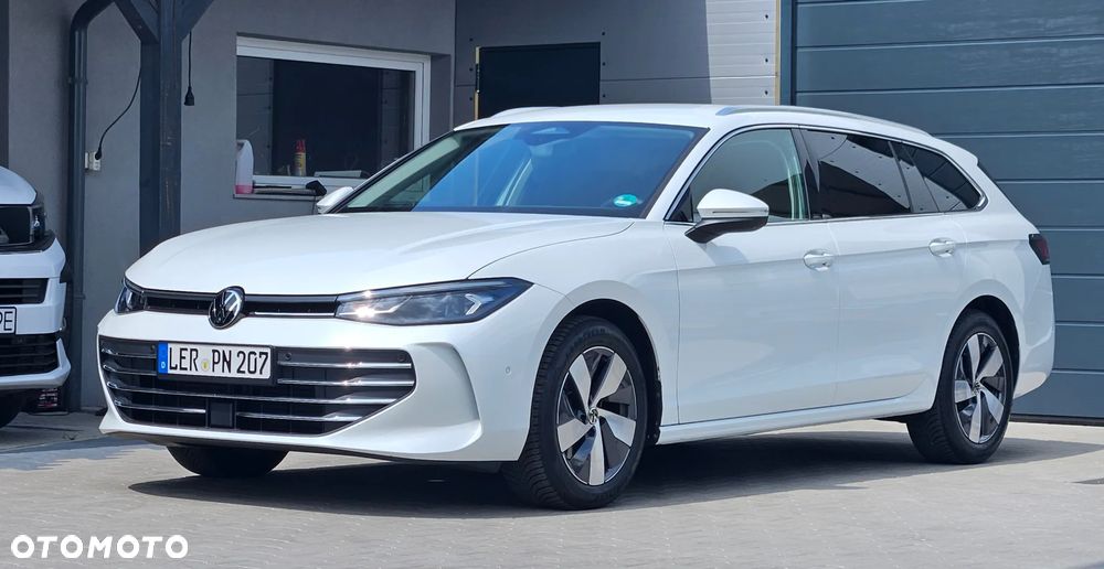 Volkswagen Passat 2.0 TDI SCR Business DSG - 2