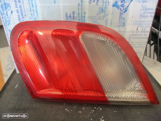 Farol Tras 2088200664 MERCEDES W208 1999 CLK200 136CV 2P PRETO DRT - 1