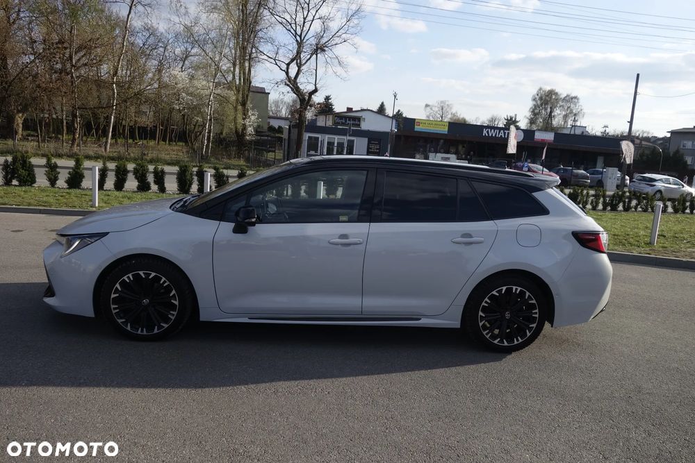 Toyota Corolla 1.8 Hybrid GR Sport - 6