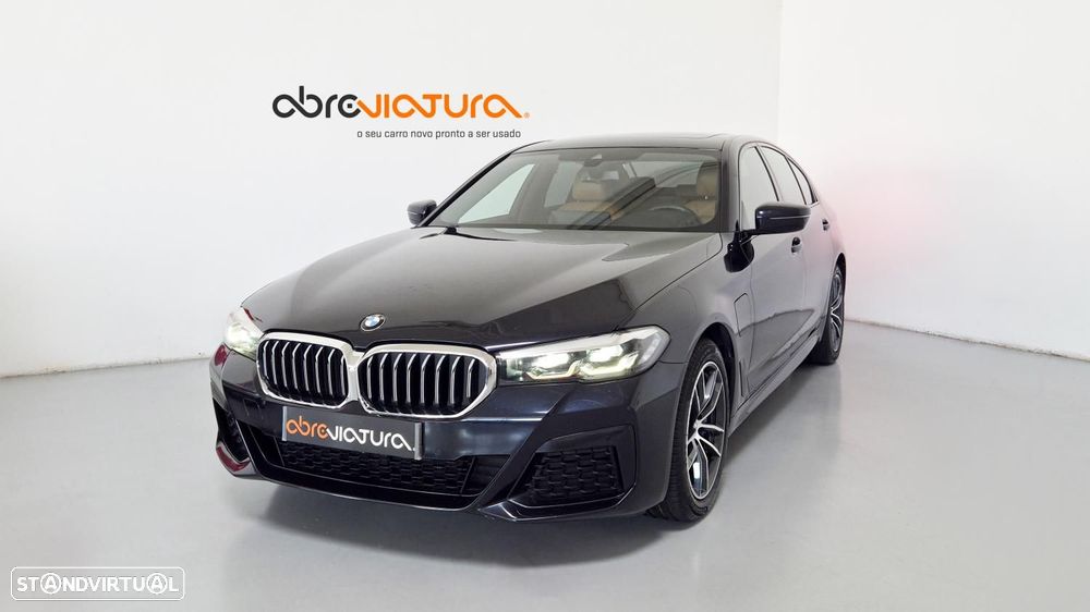 BMW 530 e Pack Desportivo M - 2