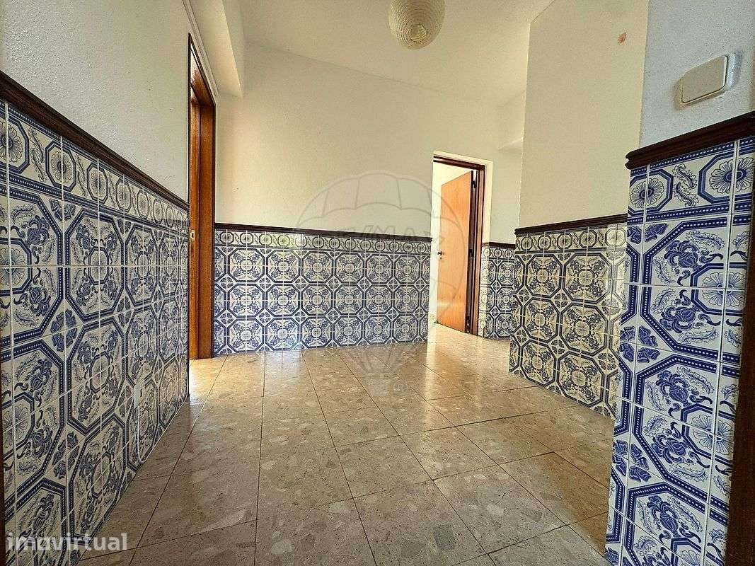 Apartamento T2 para arrendamento - Grande imagem: 2/18