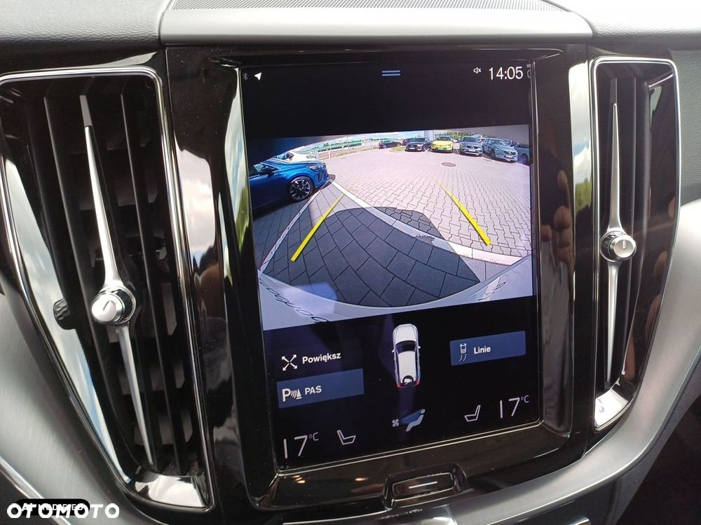 Volvo XC 60 - 22
