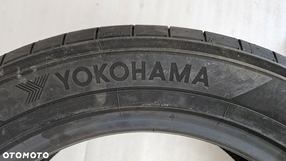 OPONA YOKOHAMA BLUEARTH-XT AE61 225 55 R18 98V - 12