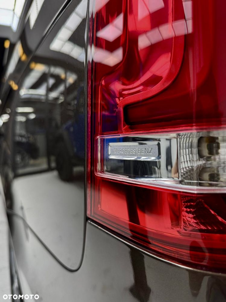 Mercedes-Benz Klasa V 300 d 9G-Tronic (d³ugi) - 14