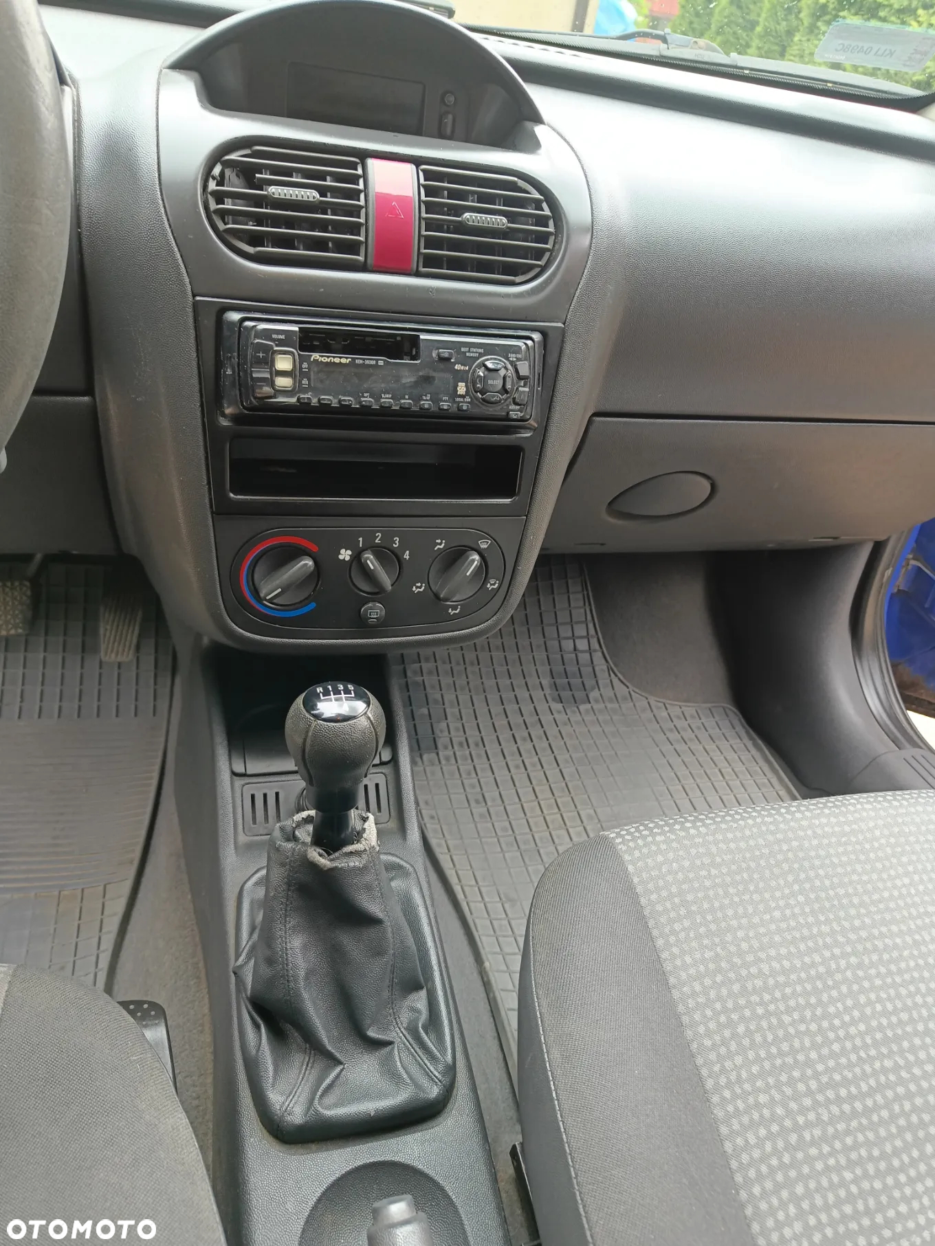Opel Corsa - 14