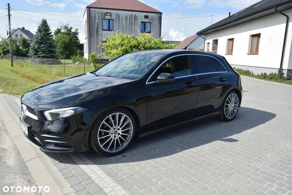 Mercedes-Benz Klasa A 180 AMG Line - 19