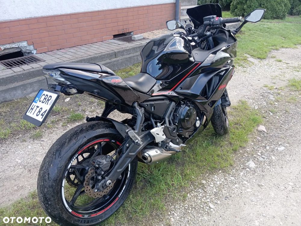 Kawasaki Ninja - 7