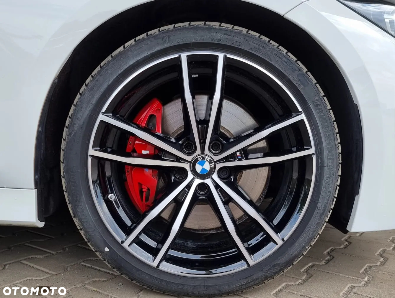BMW Seria 3 320i M Sport - 13