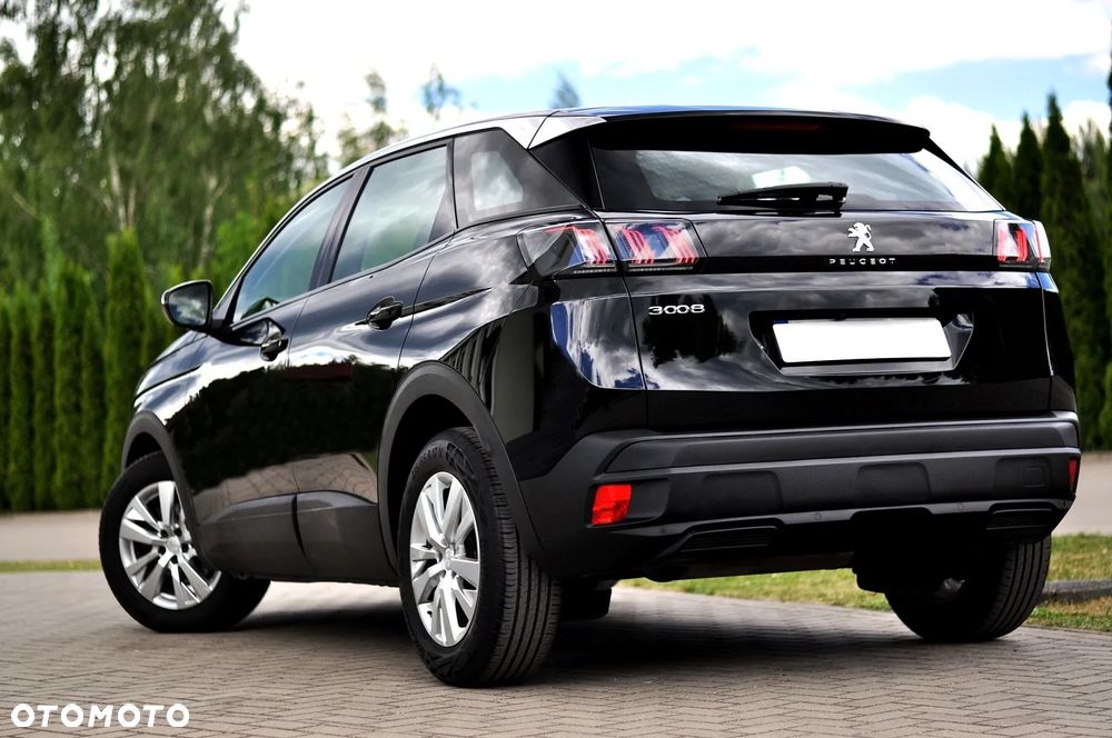 Peugeot 3008 1.2 PureTech Allure S&S - 9