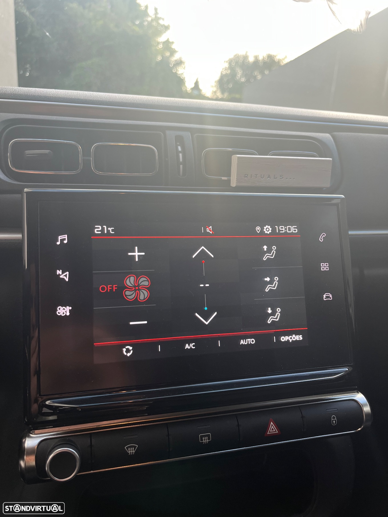 Citroën C3 1.2 PureTech C-Series - 8