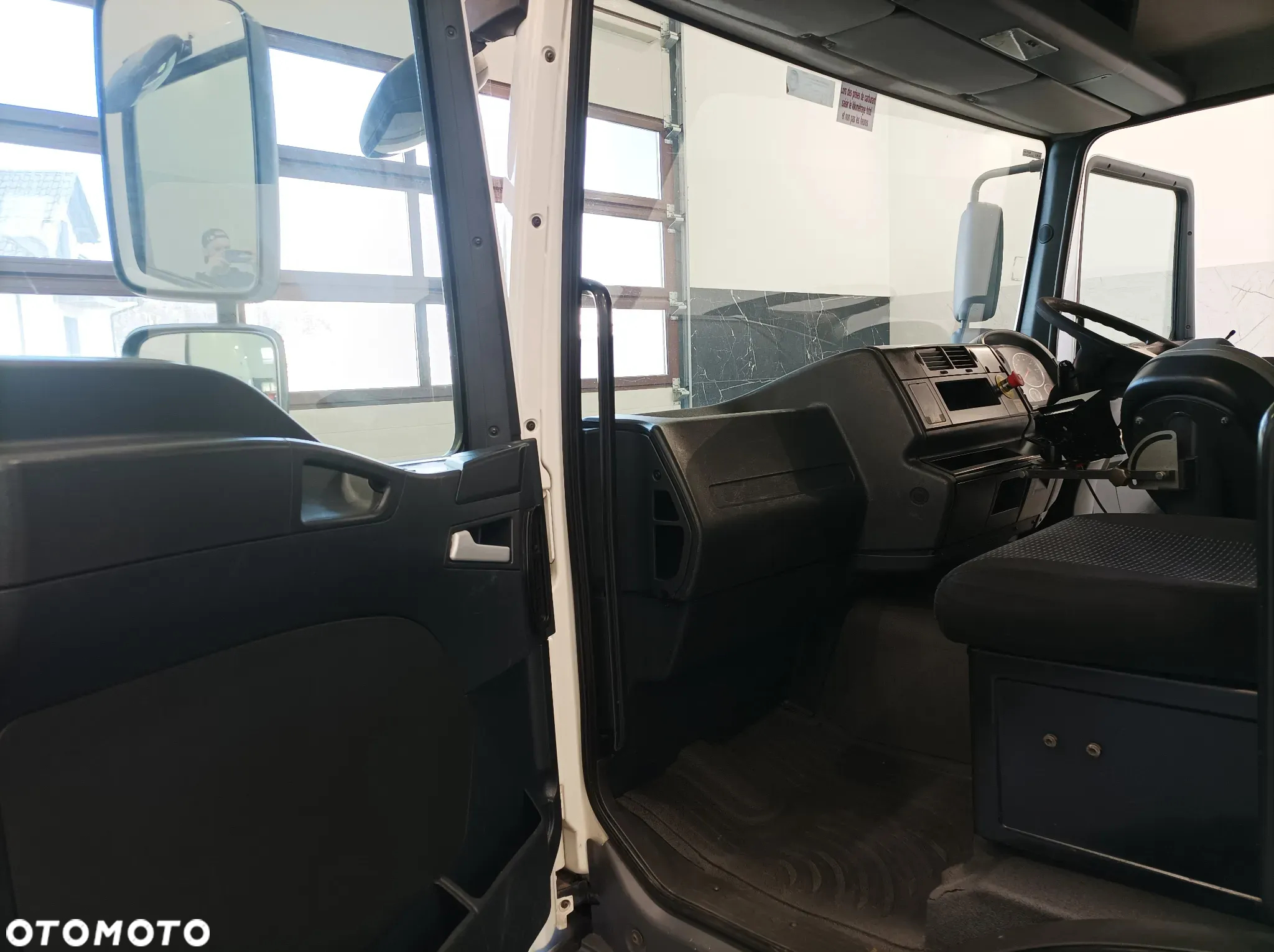 MAN TGL 12.220 Zamiatarka Johnston Semat 2012r Szczotki L/R - 19