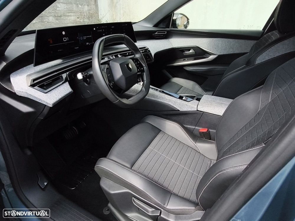 Peugeot 3008 1.2 Hybrid Allure e-DCS6 - 33