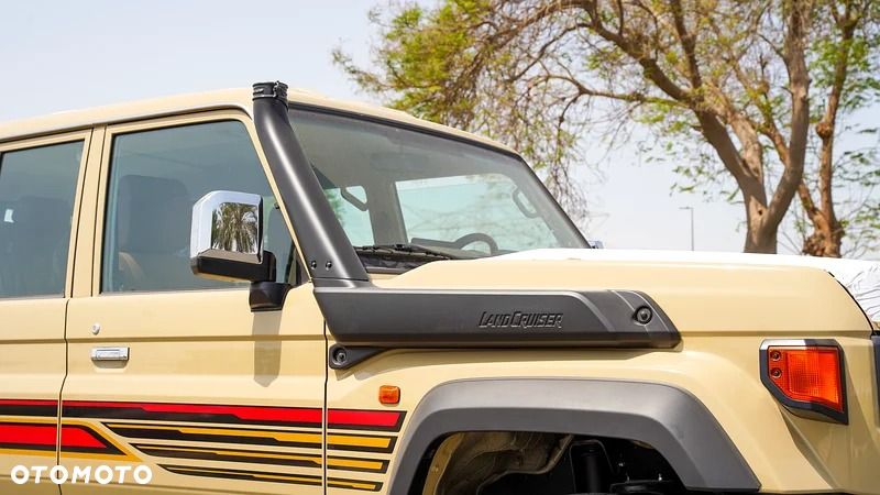 Toyota Land Cruiser 2.8 D-4D Mild-Hybrid Automatik Executive - 5