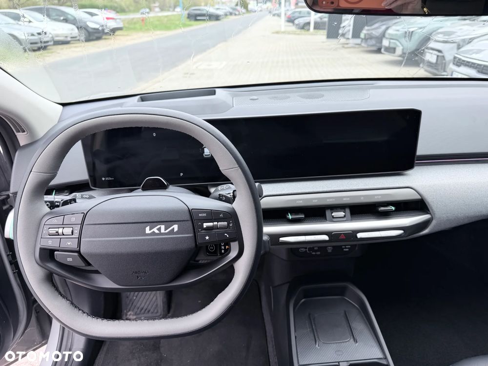 Kia EV4 81.4kWh Business Line - 7