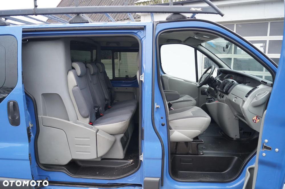 Renault Trafic - 22