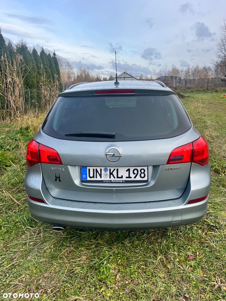 Opel Astra - 9