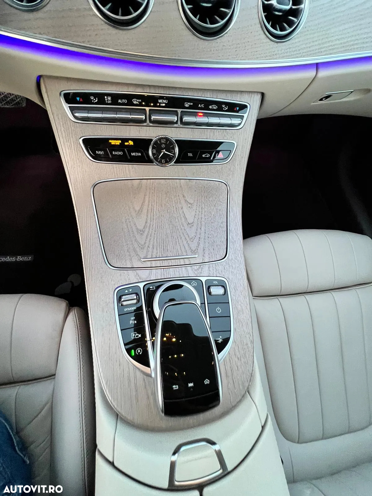 Mercedes-Benz E - 11