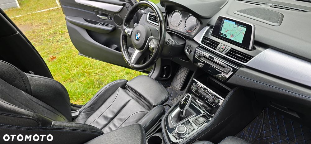 BMW Seria 2 220d - 20