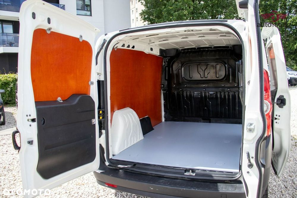 Opel Combo - 10