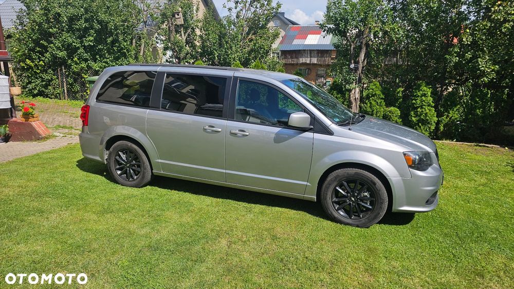 Dodge Grand Caravan 3.6 R/T - 2