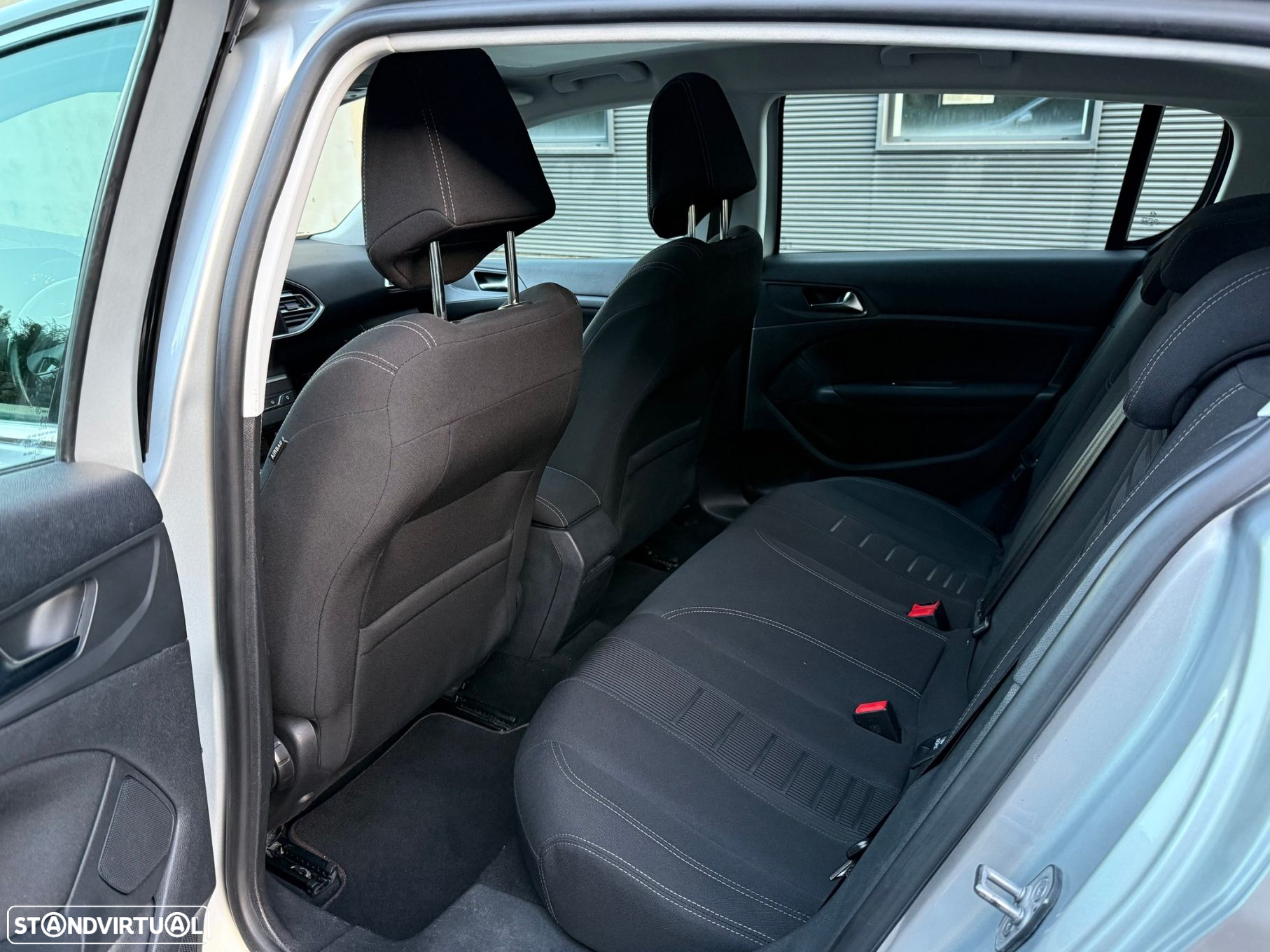 Peugeot 308 1.6 BlueHDi Allure - 19