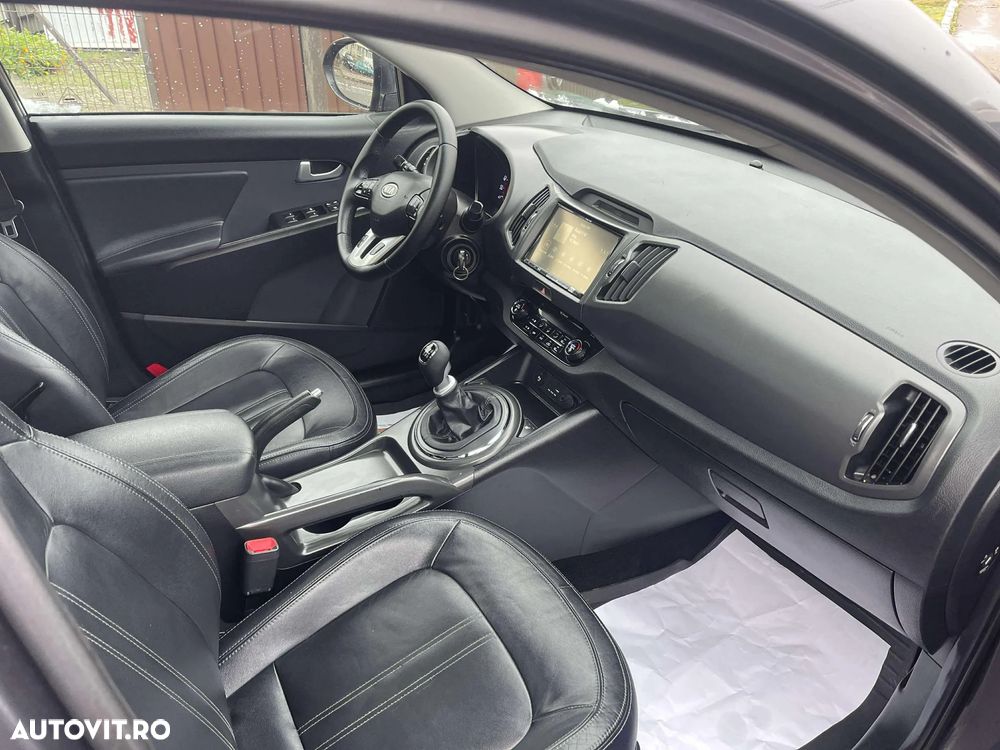 Kia Sportage 1.7 CRDI 2WD Spirit - 10