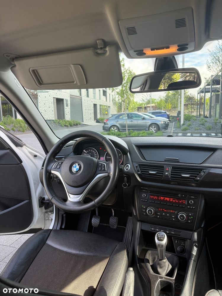 BMW X1 xDrive20d - 8