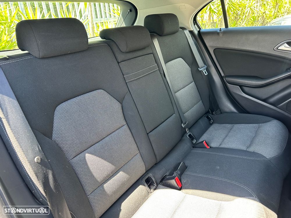 Mercedes-Benz A 200 CDI BlueEfficiency Aut. - 17