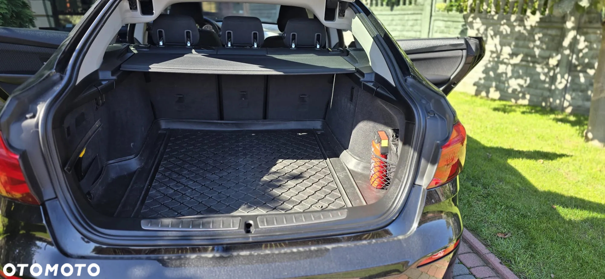 BMW Seria 3 320d xDrive - 14
