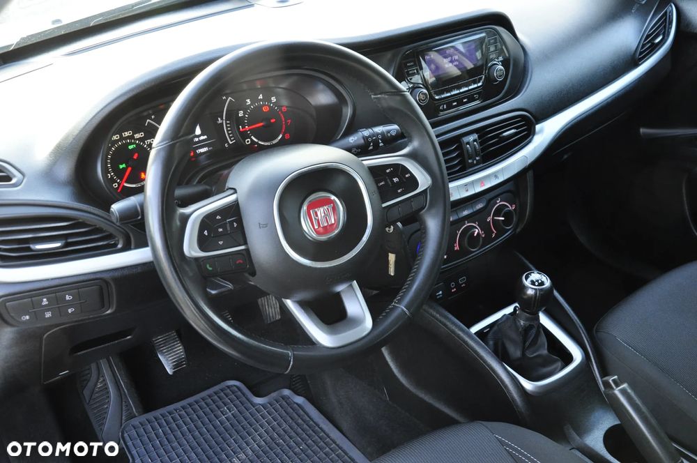 Fiat Tipo 1.4 16V More - 22