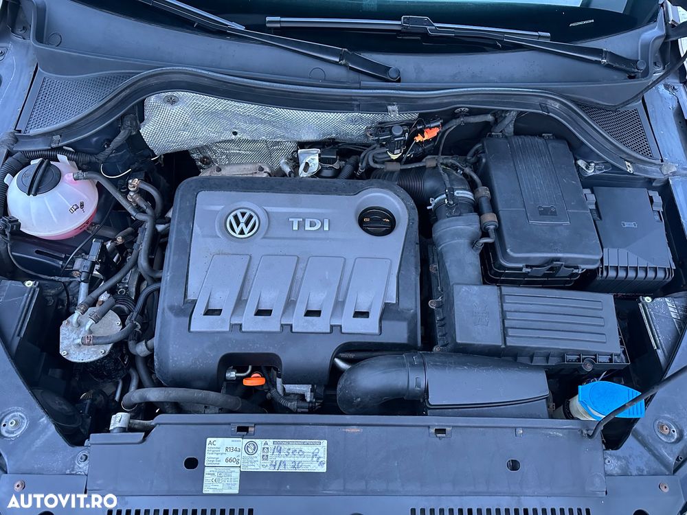 Volkswagen Tiguan - 16