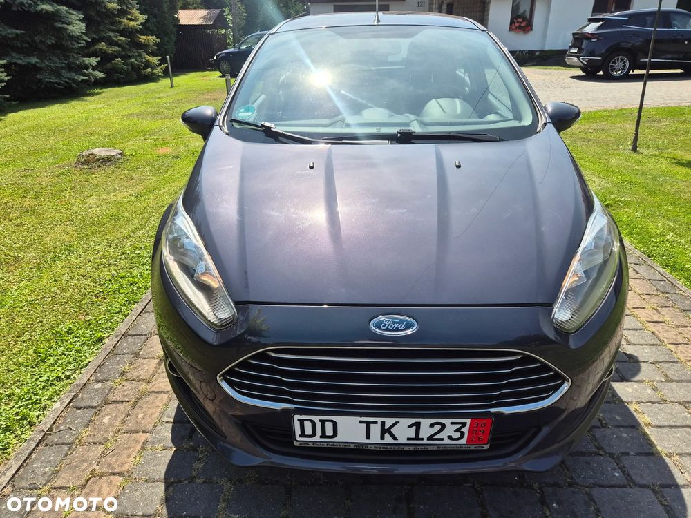 Ford Fiesta 1.25 Champions Edition - 8