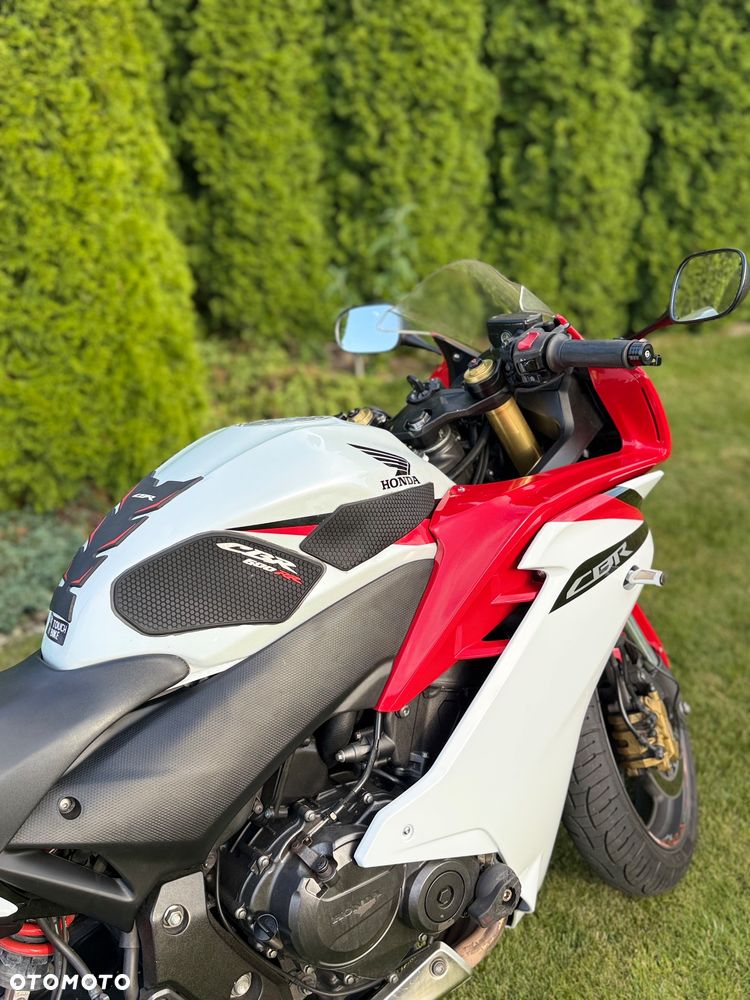 Honda CBR - 6