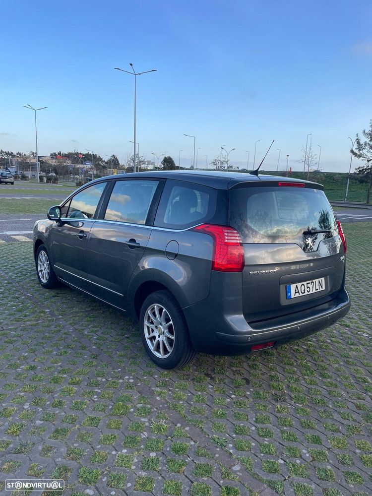 Peugeot 5008 e-HDI FAP 110 EGS6 Stop&Start Active - 3