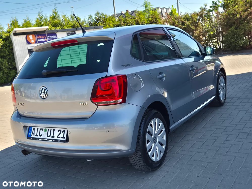 Volkswagen Polo 1.6 TDI Life - 11