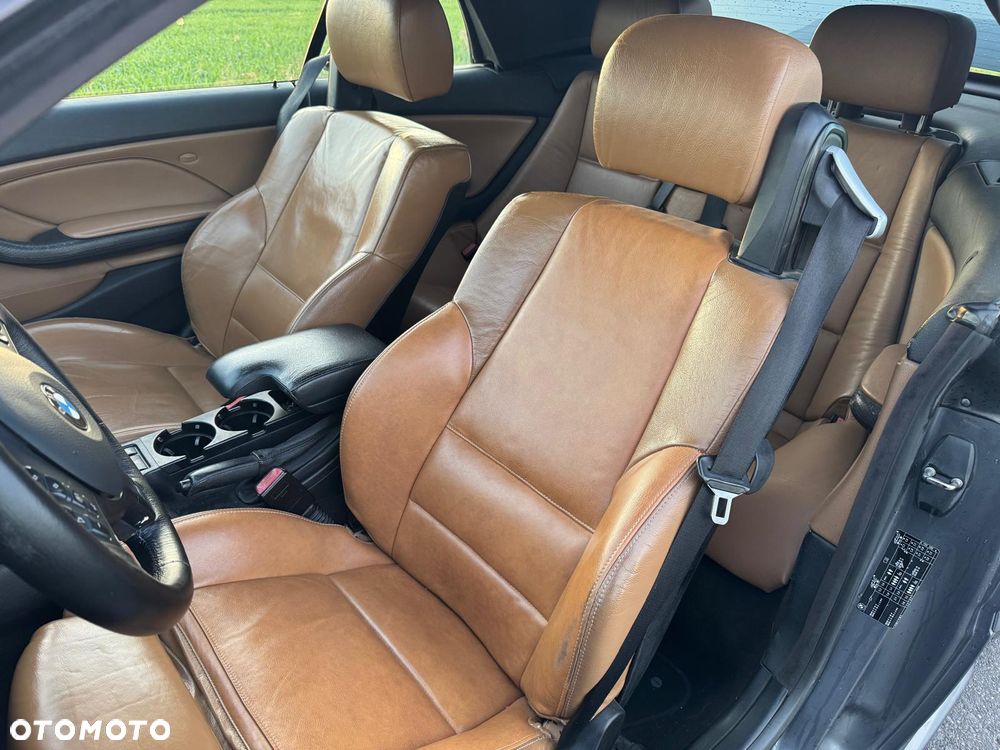 BMW Seria 3 330Ci - 25