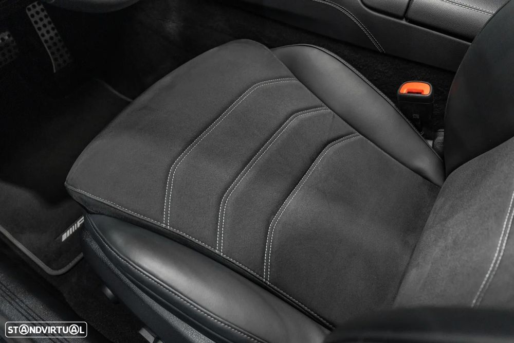 Mercedes-Benz E 300 e Station - 22
