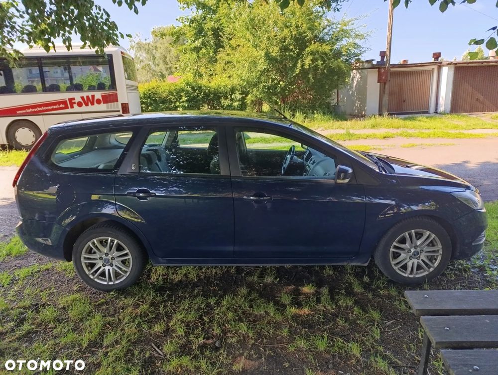 Ford Focus 2.0 TDCi Ghia - 34