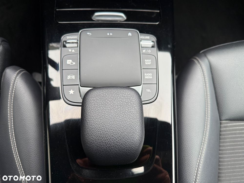 Mercedes-Benz CLA 180 7G-DCT Edition Progressive Line - 31
